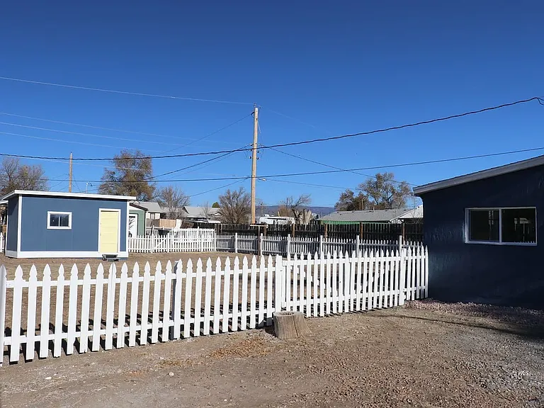 214 Marble Ave — Photo 18