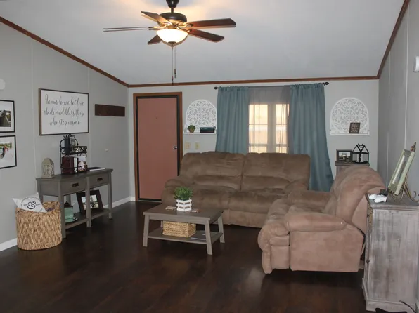 335 Old Federal Rd, Madisonville, TN 37354