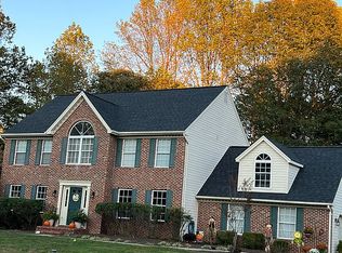 1821 Battery Ln, Owings, MD 20736