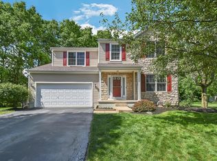 582 Caffrey Ct E, Grove City, OH 43123