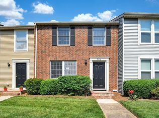 9416 Lexington Cres #D, Charlotte, NC 28213