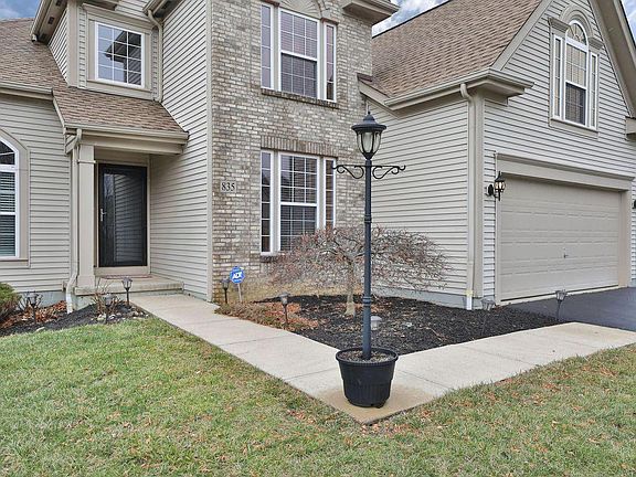 3rd image of 835 Sandrock Ave