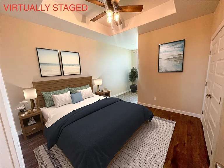 13957 Fortuna Bay Dr #B — Photo 22