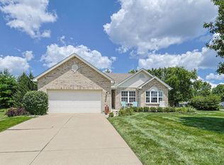 6077 Deer Crossing Ct, Milford, OH 45150