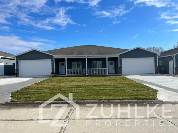500B N Elm St, Pierce, NE