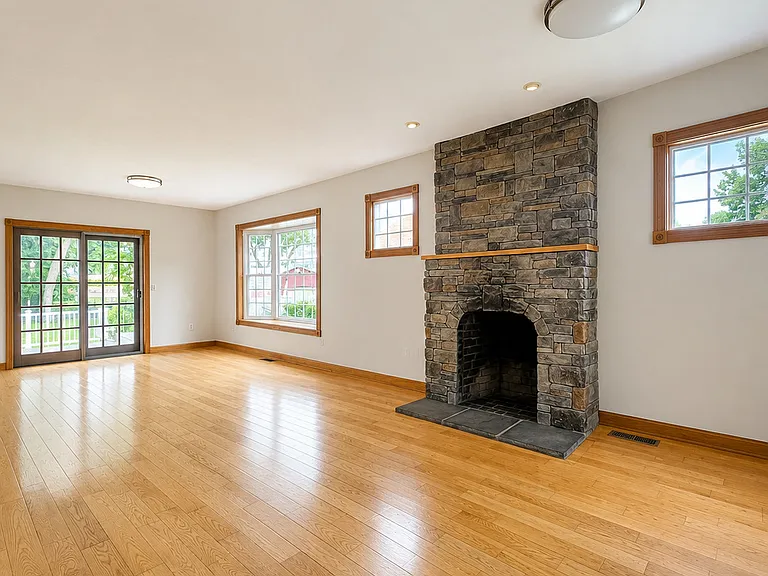 95 West St — Photo 10
