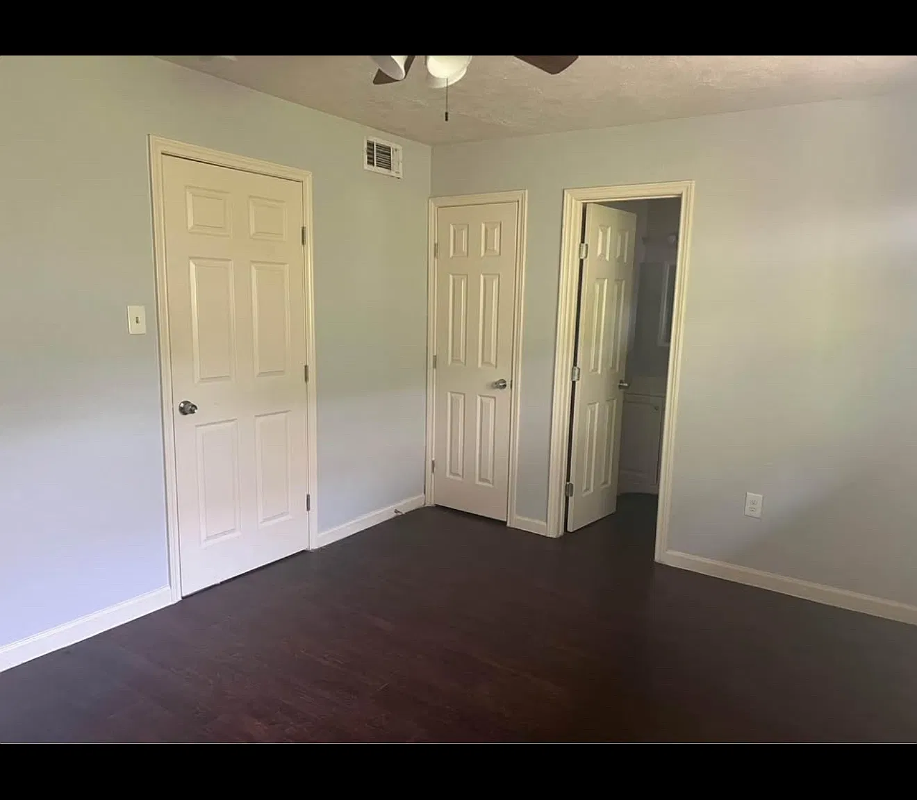 2 bed, 1050 sqft, $950 — Photo 2