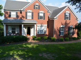 203 River Bend Ln, Nashville, TN 37221