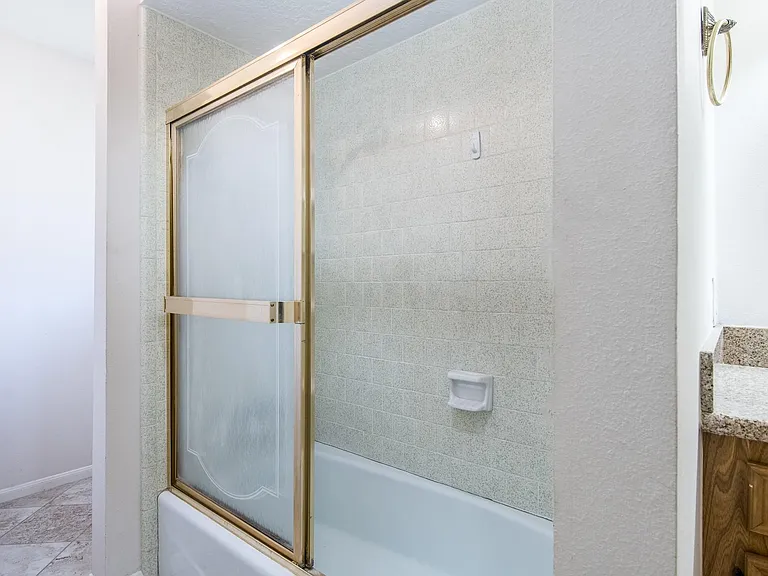 1830 Baker Dr — Photo 14