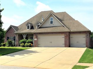 4603 SW Alfalfa Ave, Rogers, AR 72712