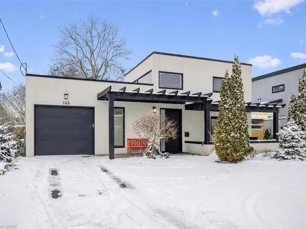 149 Woolwich St, Waterloo, ON N2K 1S5
