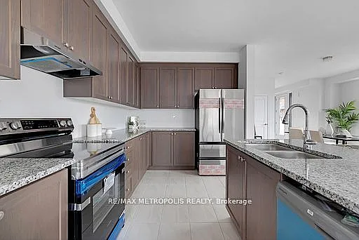 2048 Chris Mason St — Photo 19