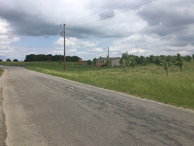 2nd image of 116 Bill White Ln