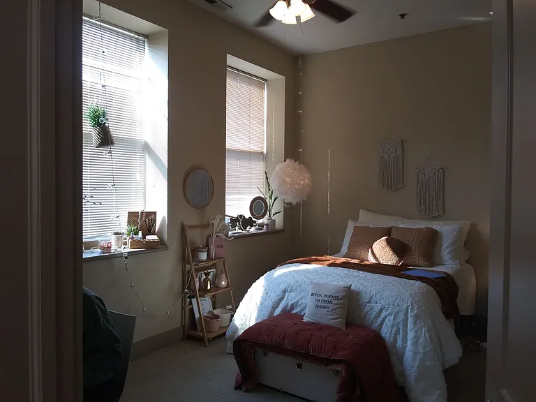 103 N College Ave — Photo 18