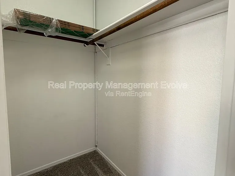 4260 E Rosemonte Dr — Photo 28