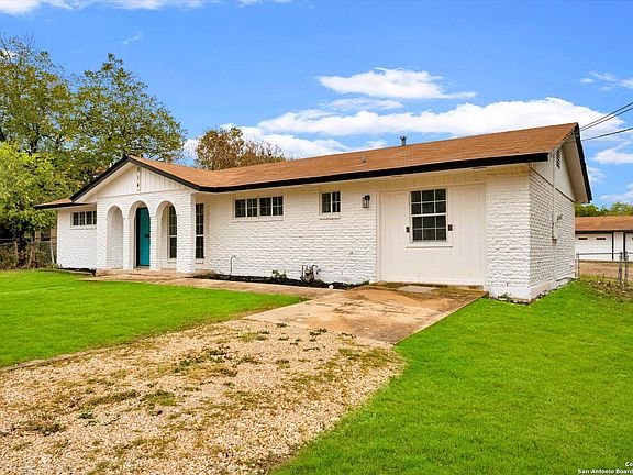 2nd image of 514 Hot Wells Boulevard