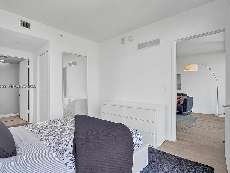 121 NE 34th St #2305 — Photo 33
