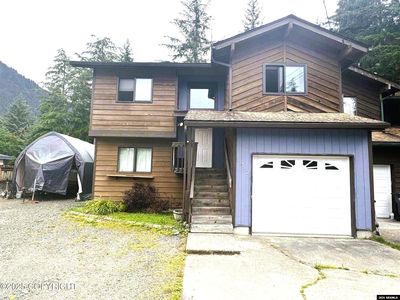 5952 Sunset St, Juneau, AK, 99801