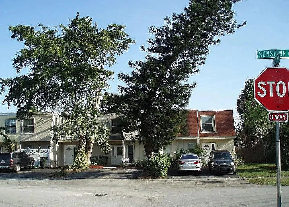 Property main image