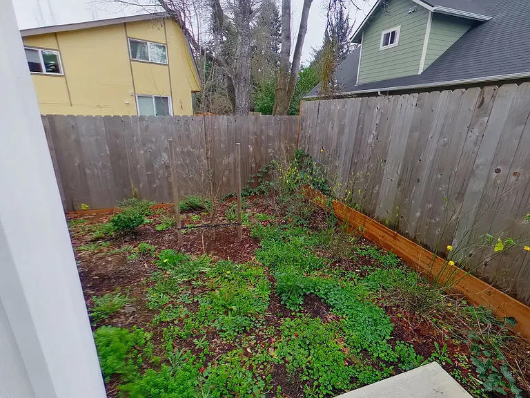 95 N Polk St — Photo 10