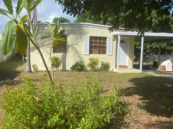 3981 Tulip Tree Dr, Lake Worth, FL 33462