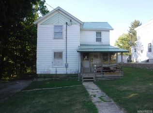 55 Watrous St, Perry, NY 14530