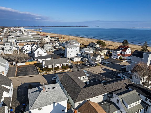 2nd image of 7 Bay Avenue #14