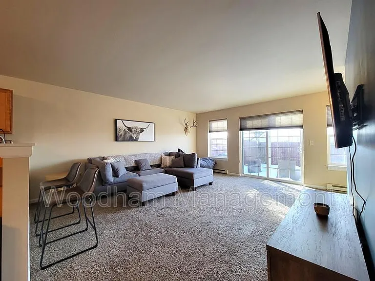 1112 Biehl Dr #B — Photo 6