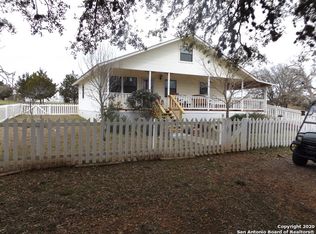 446 Scenic Loop, Lakehills, TX 78063