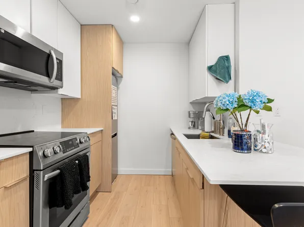 11 Parker Hill, 11 Parker Hill Ave #7, Roxbury Crossing, MA 02120