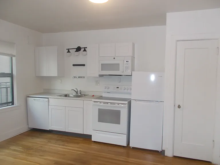 104 S Main St #300 — Photo 6