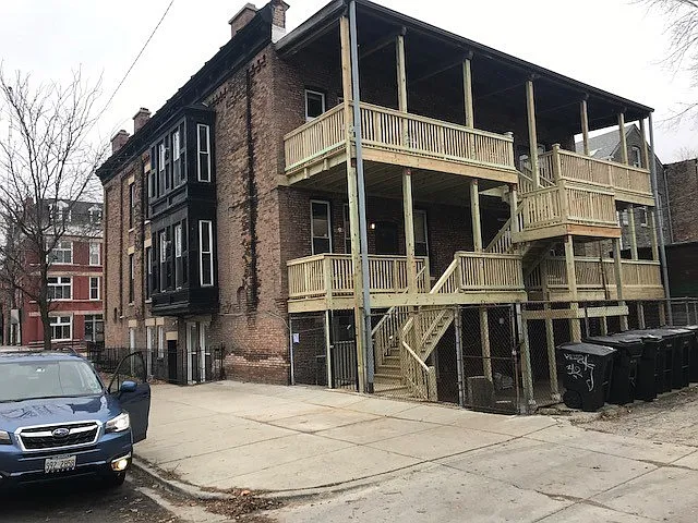 900-902 W.19th Street — Photo 7