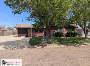 1221 N Calhoun Ave, Liberal, KS 67901