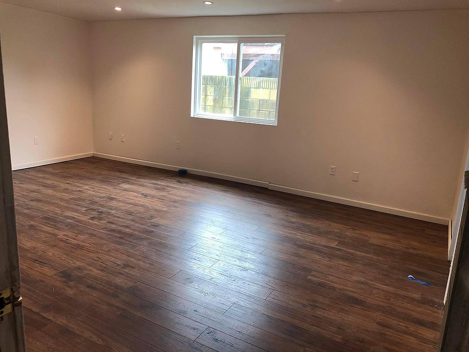 1st image of 3648 Brookline Ave