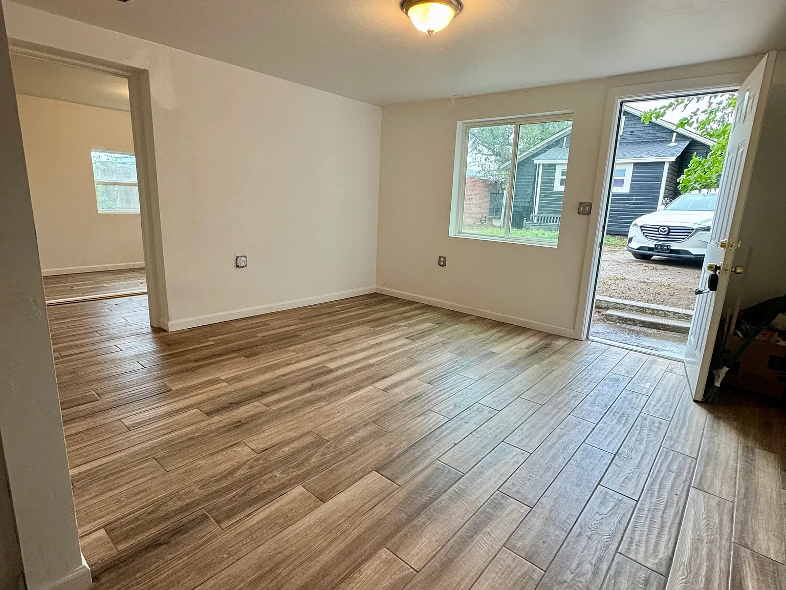 1 bed, 572 sqft, $825 — Photo 4