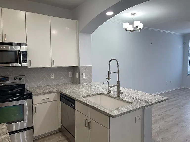 2505 San Gabriel St #602 — Photo 14