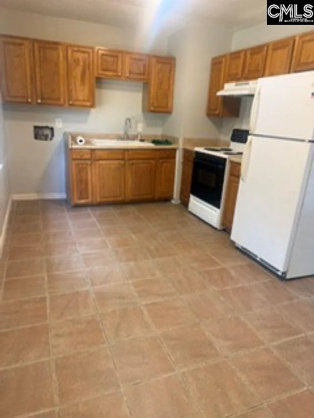 3 bed, 980 sqft, $1,400 — Photo 3