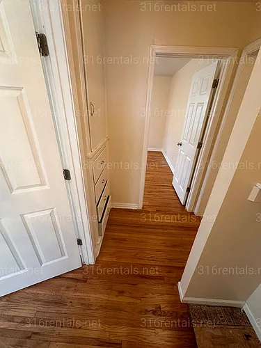 $725 - 2 Bed 1 Bath - Duplex *Coming Soon* Photo 1