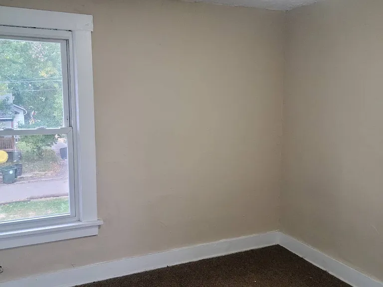218 Kennet Ct NW — Photo 4