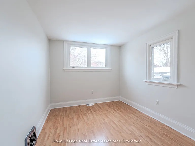 157 William St #1 — Photo 23