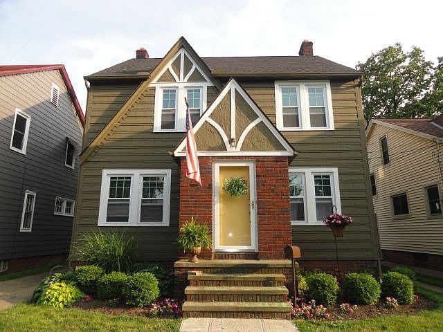 1st image of 16213 Larchwood Ave