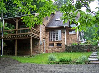 9039 Maltby Dr, Glenwood, NY 14033