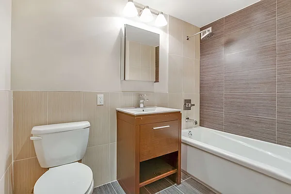 Rented by Bold New York | media 7