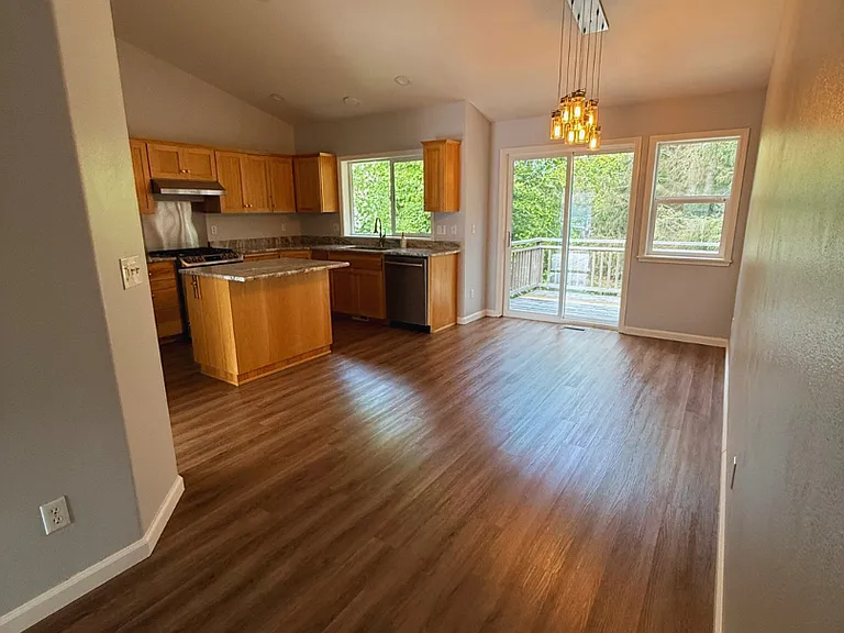 6106 NE Oar Dr — Photo 20