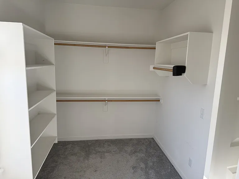 5837 Lavender Ave — Photo 11