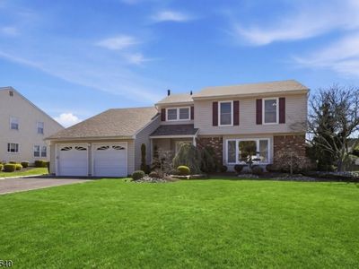 29 Alexandria Dr, Manalapan, NJ, 07726