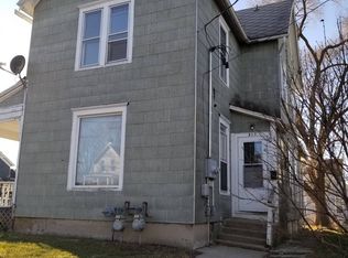 912 S Walnut, Freeport, IL 61032