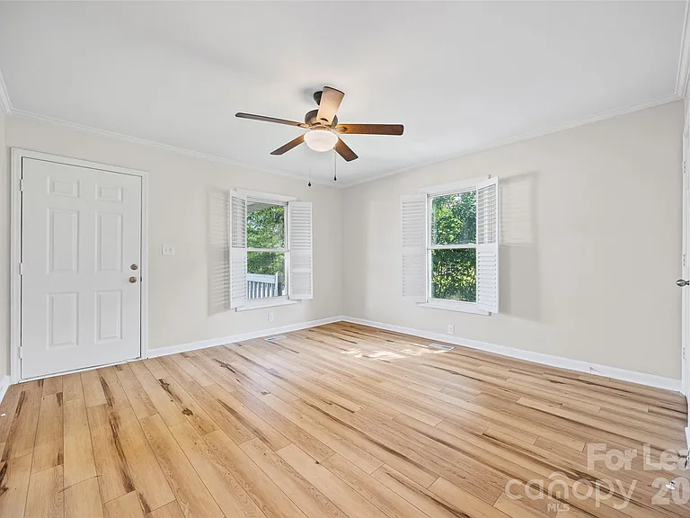 103 Rankin St — Photo 6