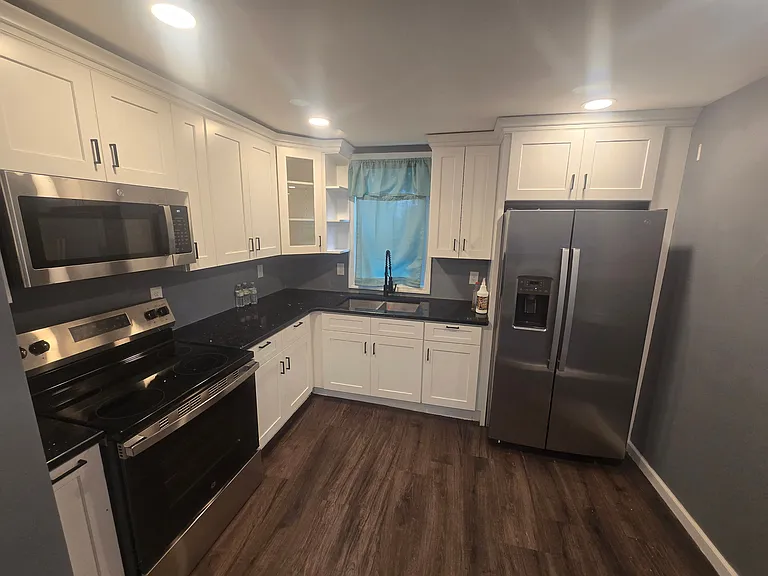 309 Front St — Photo 11
