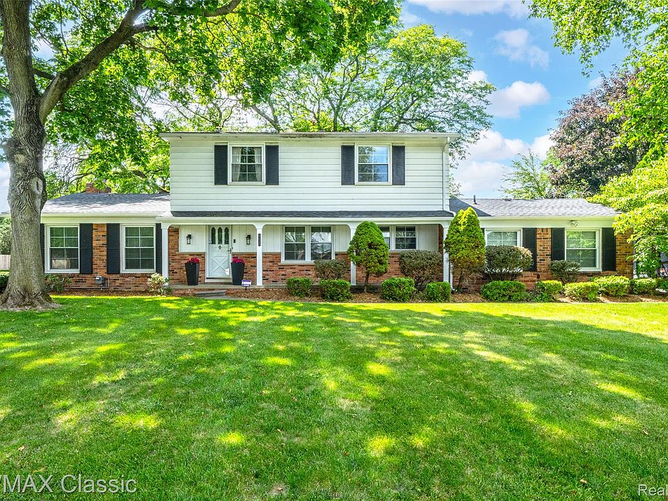 1st image of 6638 Woodbank Dr